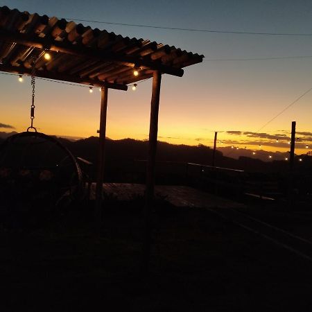 Chales Por Do Sol Caparao Velho Ngoại thất bức ảnh